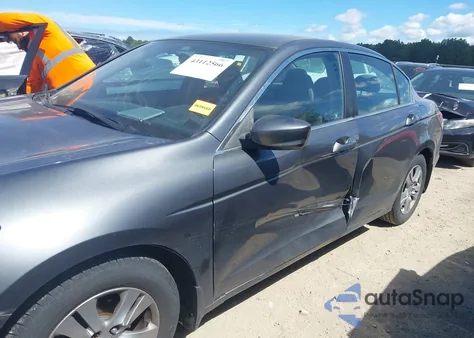 2011 Honda Accord 2.4 Lx-P из США, поврежденный, VIN 1HGCP2F47BA053646